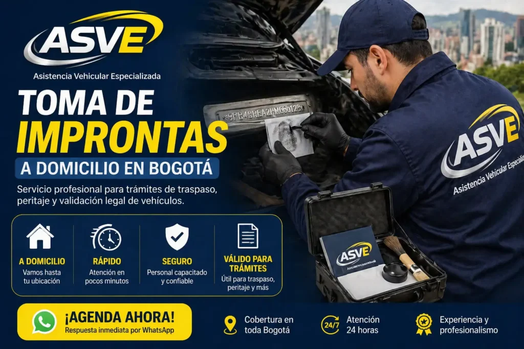 Técnico realizando toma de improntas de vehículo a domicilio en Bogotá con herramientas profesionales ASVE